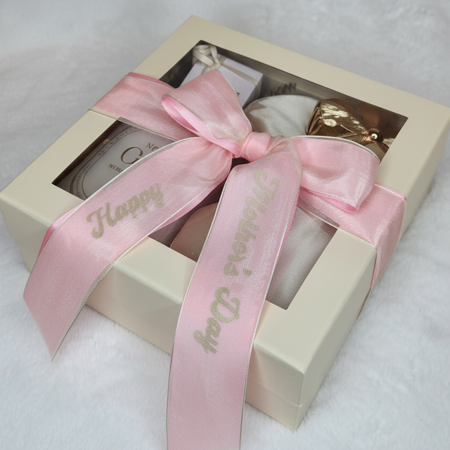 Essence Gift Box